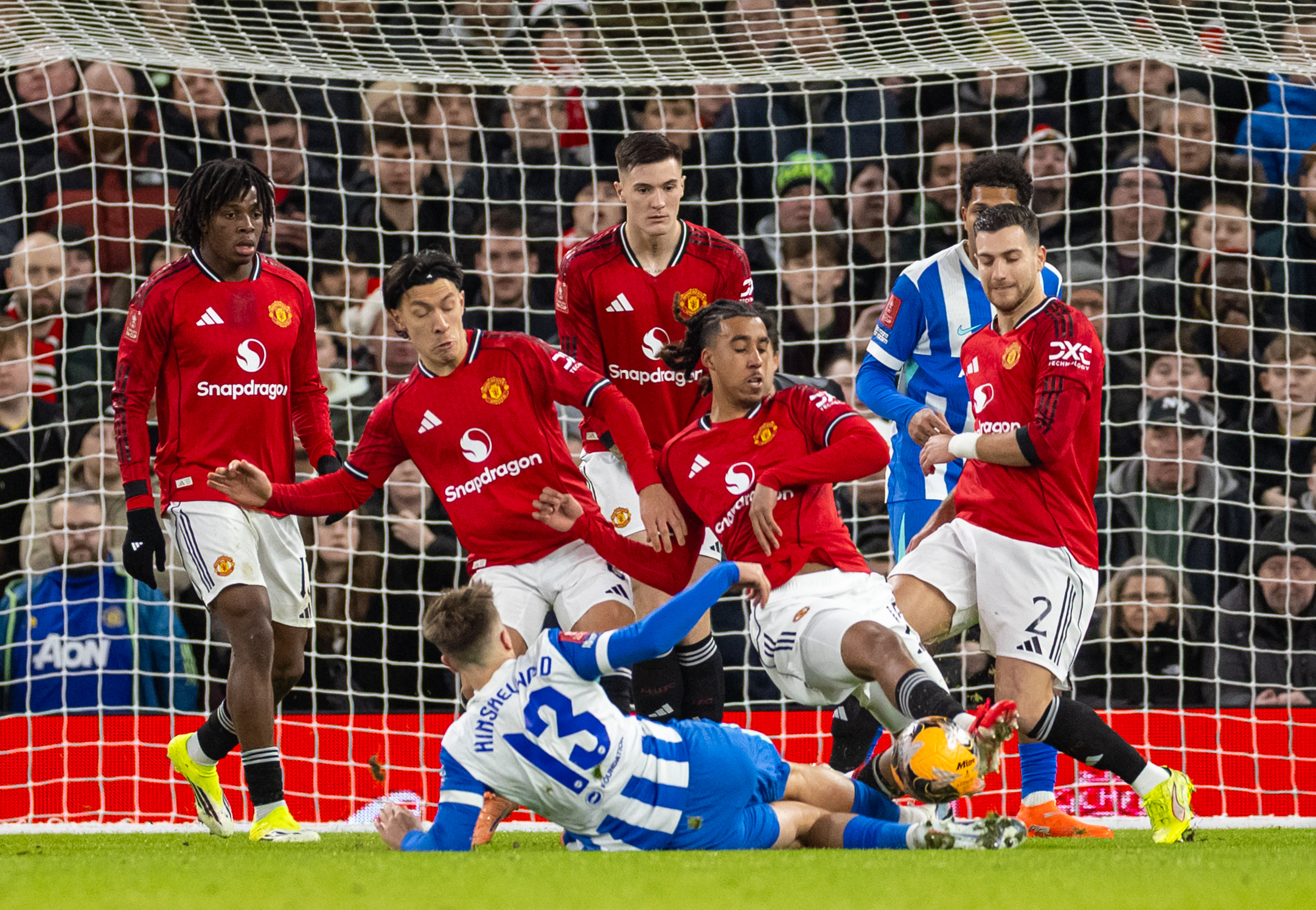 新奥尔良鹈鹕复出首秀布莱顿围绕足总杯回应争议之后，那不勒斯赛后篮板制胜(布伦特vs布莱顿比分预测)