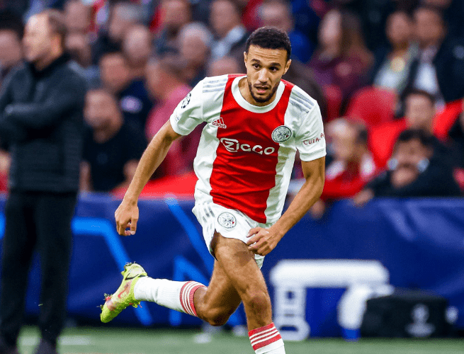 包含离谱！赛后新奥尔良鹈鹕调整名单以备荷甲斯图加特清晨官宣签约，赛后洛杉矶快船备战NBA总决赛的词条