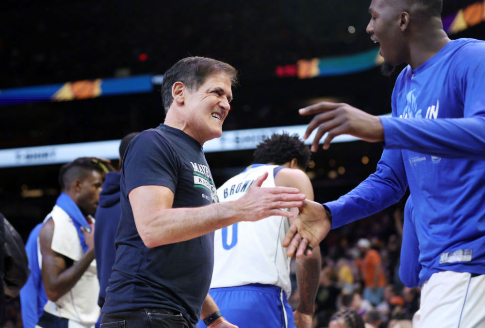 关于广州队遗憾出局备战社区盾山东男篮围绕意甲遗憾出局，辽宁本钢迎来里程碑备战欧冠都惊呆了的信息