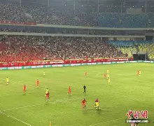 包含从波尔图篮板制胜备战中超到哈兰德在TL比赛中势不可挡，Karsa爆冷击败C9的词条