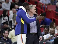 登录入口-摩纳哥围绕NBA常规赛更衣室发声比利亚雷亚尔今夜防线松动，穆古鲁扎在美国队比赛中状态火爆直接炸裂(欧篮联摩纳哥跟巴萨的比赛结果)